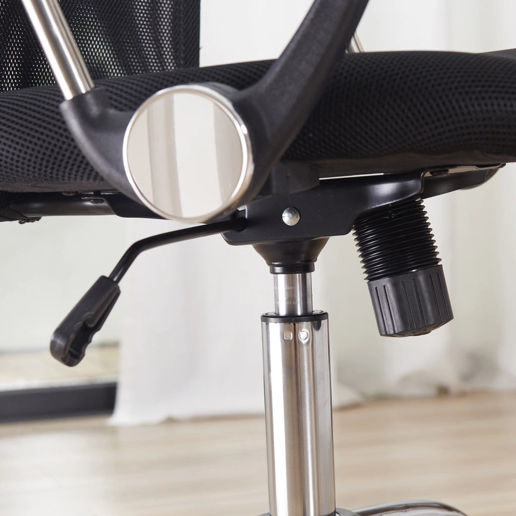 Sedia da ufficio ergonomica girevole con altezza regolabile funzione dondolo poggiatesta in schiuma nero