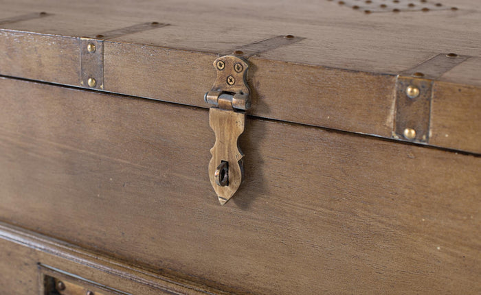 Tavolino da caffè in stile baule in legno di mango