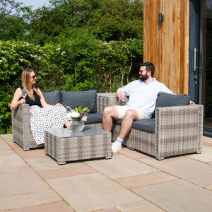 Set Divani Rattan Grigio 6 Pezzi con Cuscini, Tavolino e Baule 250L