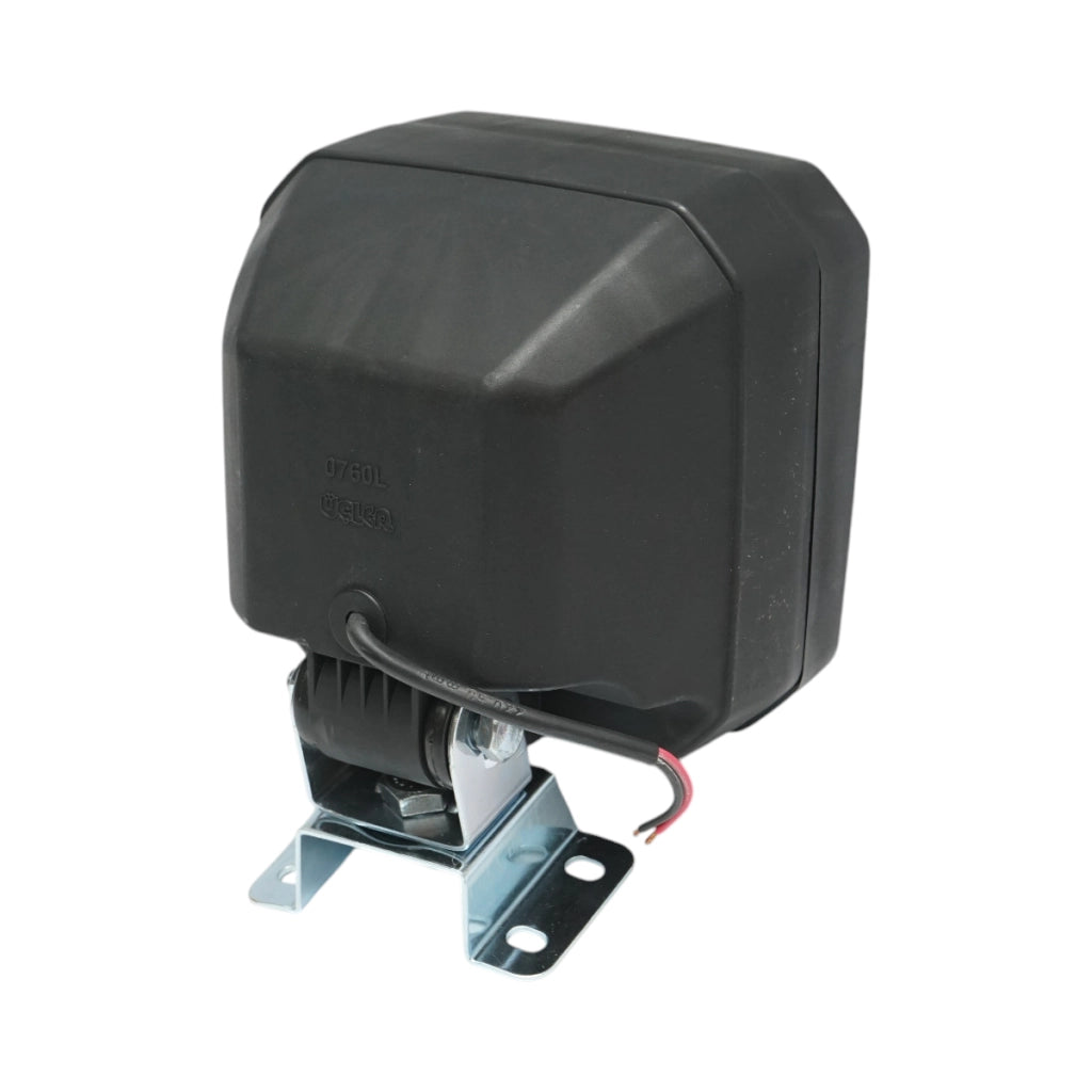 Lampada, faretto da lavoro quadrato 12V con supporto orientabile 135x135x105mm Breckner Germany