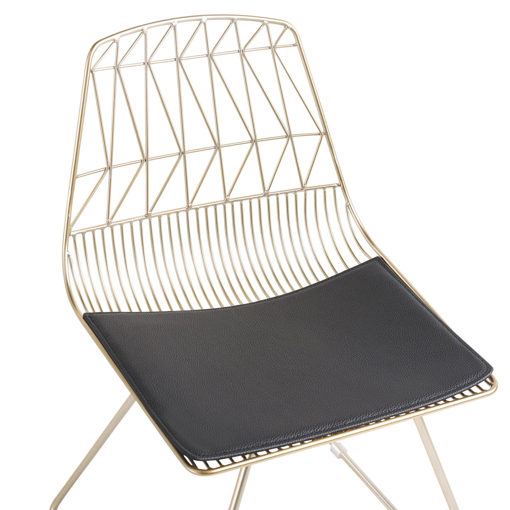 Set di 2 sedie da pranzo Struttura in metallo dorato Seduta in ecopelle nera Schienale geometrico Design moderno e glamour
