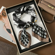Sciarpa/scialle quadrato in raso con stampa a pois e rose, stile coreano, sciarpa/scialle versatile da donna