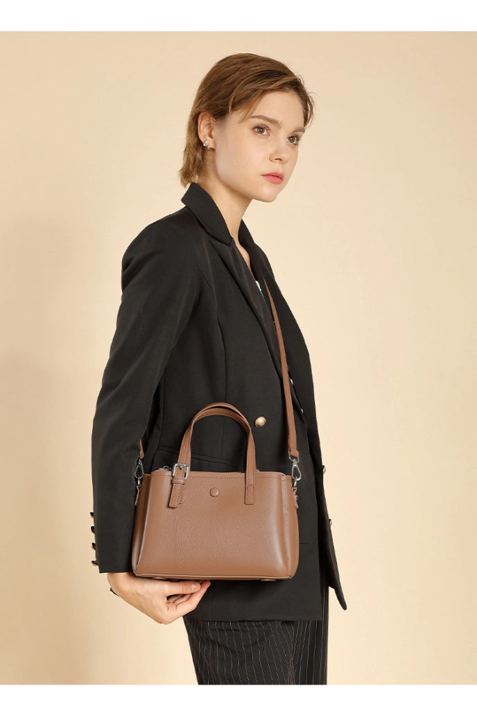Borsa a tracolla da donna in vera pelle marrone