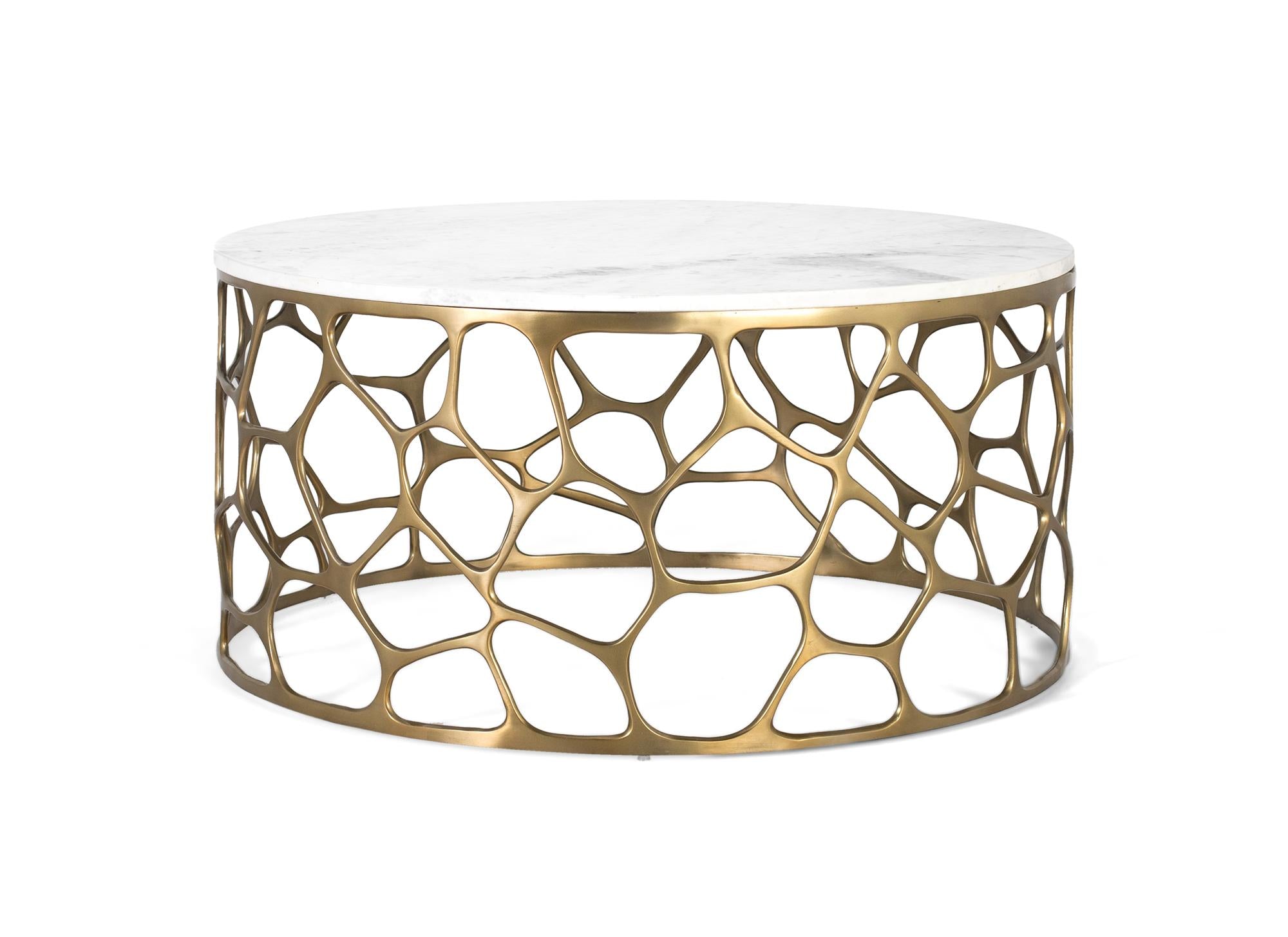 Tavolino con piano in marmo e alluminio