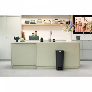 Brabantia 800023 bidone per la spazzatura 40 L Angolo Grigio
