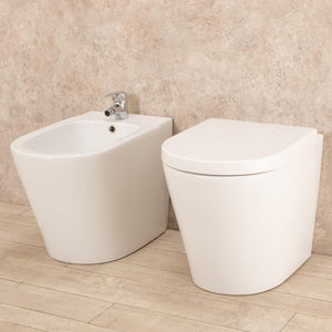 Coppia di Sanitari WC e Bidet  a Terra Filo Muro in Ceramica Bianchi