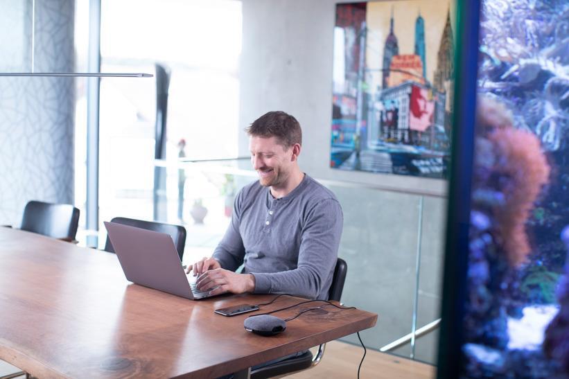 Brennenstuhl 1150020010 Caricabatterie per dispositivi mobili Universale Antracite, Nero AC Interno