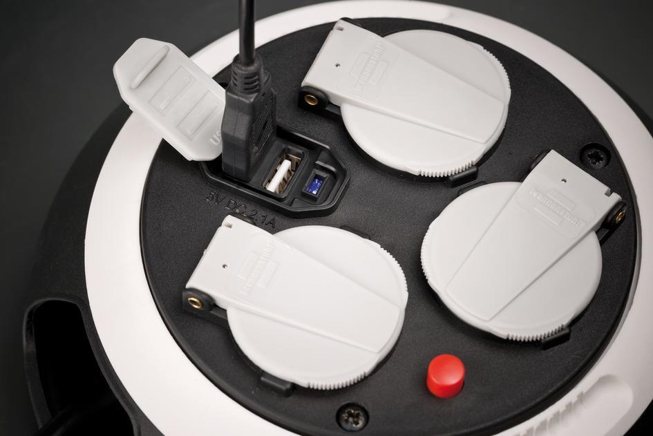 Brennenstuhl 1109220600 prolunghe e multiple 3 m 3 presa(e) AC Interno Nero, Bianco