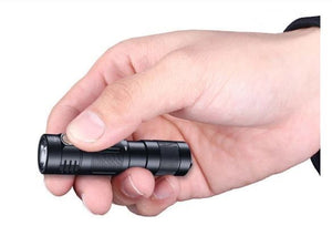 Fenix Torcia Elettrica Tascabile Compatta 600 lm