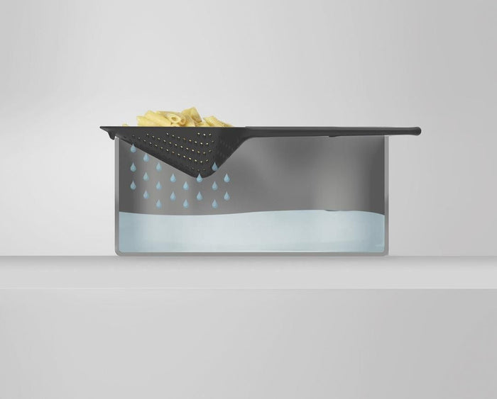 Joseph Joseph Scoop scolapasta Nero