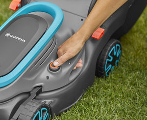 Gardena PowerMax 32/18V P4A tagliaerba Tagliaerba a spinta Batteria Blu, Grigio