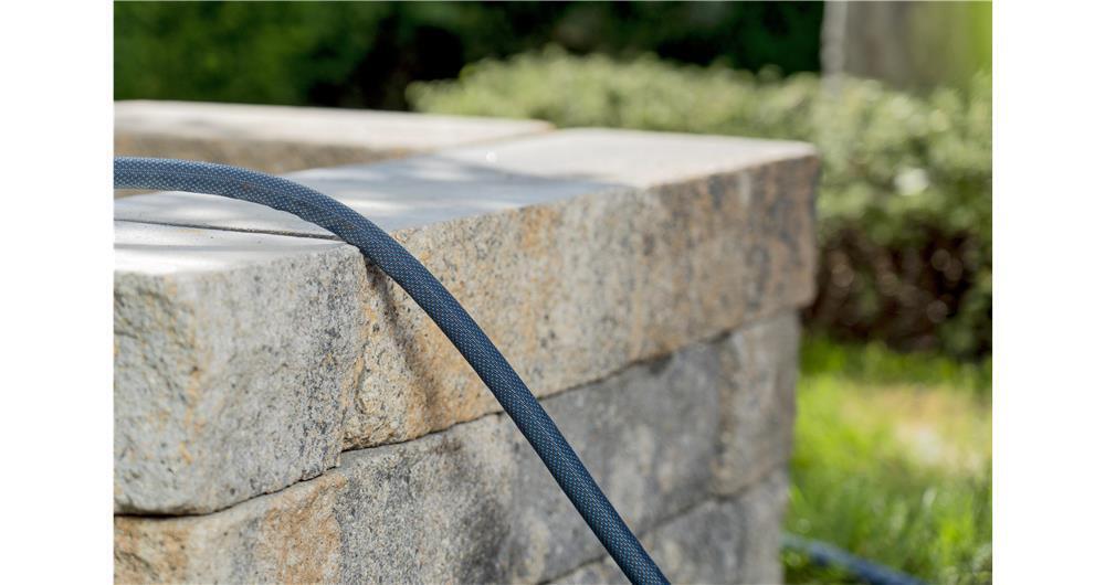 Gardena 18466-20 pompa da giardino 15 m Cloruro di polivinile (PVC) Nero, Blu