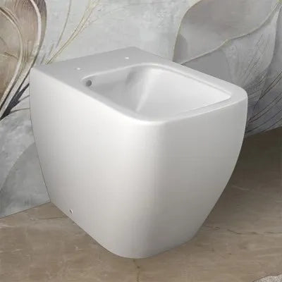 Sanitari filomuro bianco opaco Rimless Rak serie Metropolitan copriwc soft-close
