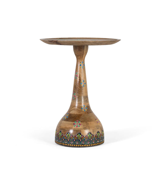 Tavolino in legno di mango con dettagli dipinti a mano.