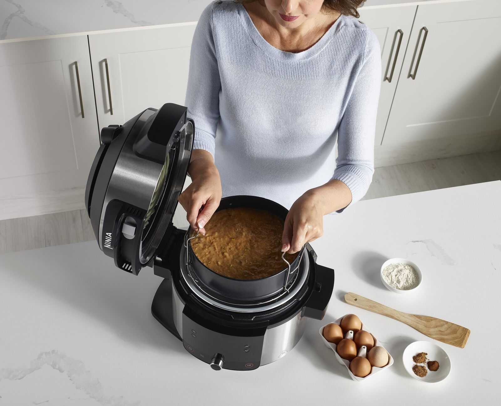 Ninja OL550EU apparecchio multi-cottura 6 L 1460 W Nero, Acciaio inox