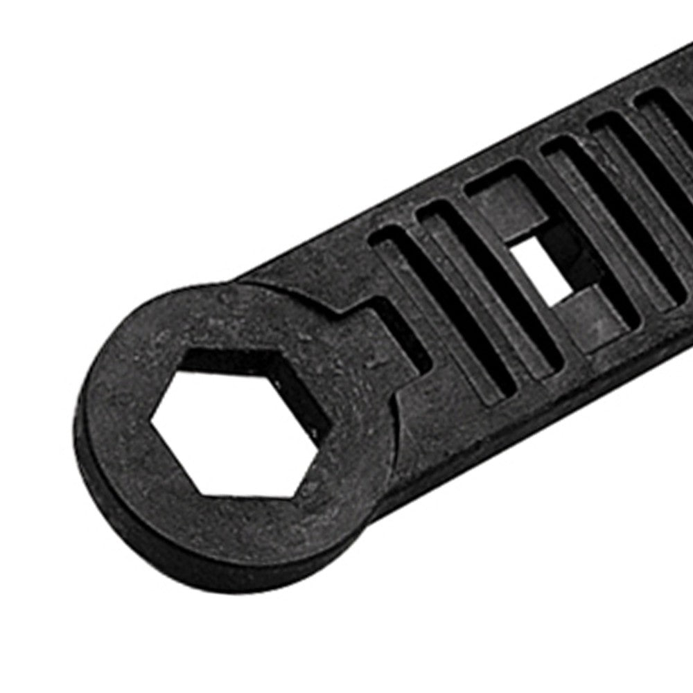 Chiave in plastica dura per tappi verniciati