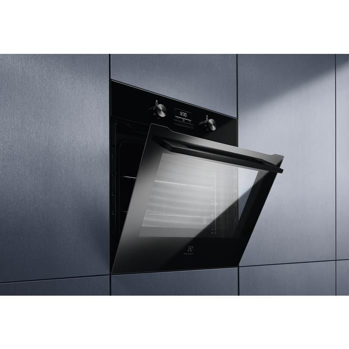Electrolux Serie 300 KOIGH04K 72 L 2790 W Nero