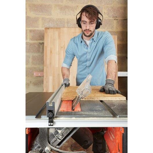 Black & Decker BES720-QS sega da tavolo 4800 Giri/min