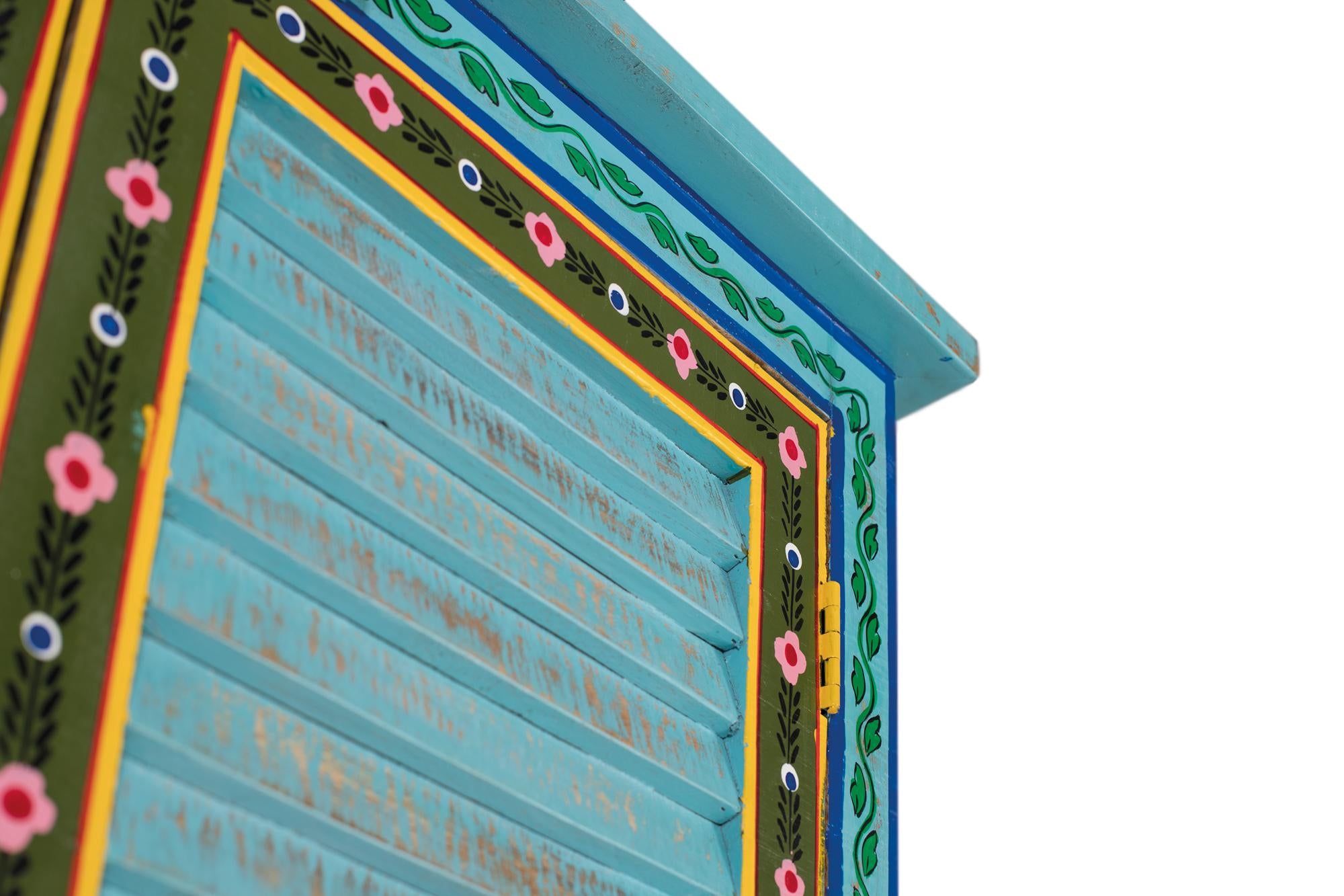 Armadio in legno di mango con design artigianale alto 2 m