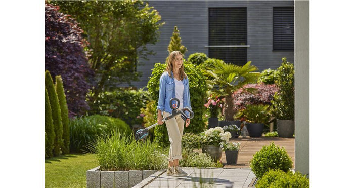 Gardena 14820-20 spazzatrice elettrica per erba infestante Batteria