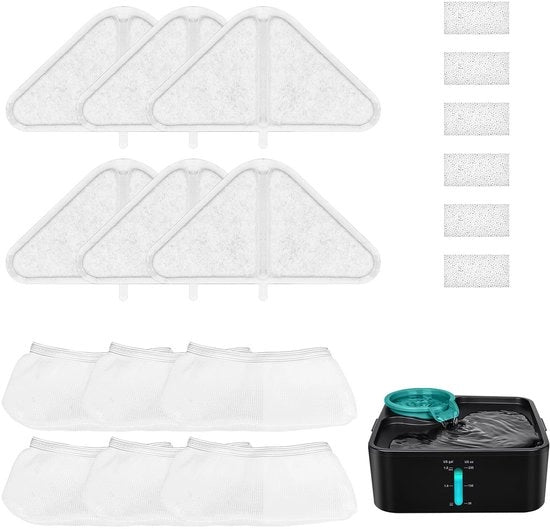 Set di 6 filtri per fonte d'acqua per animali domestici da 7 litri, filtro triangolare per fonte per cani, schiuma sostitutiva per sistema a 5 strati di filtro, comprensivo di filtro, spugne e sacchetto a rete.