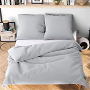 Set da letto 4 pezzi, 135 x 200 cm, grigio chiaro - morbido e non stirato - 2 coperte da letto + 2 cuscini 80 x 80 cm - set da letto per l'intero anno