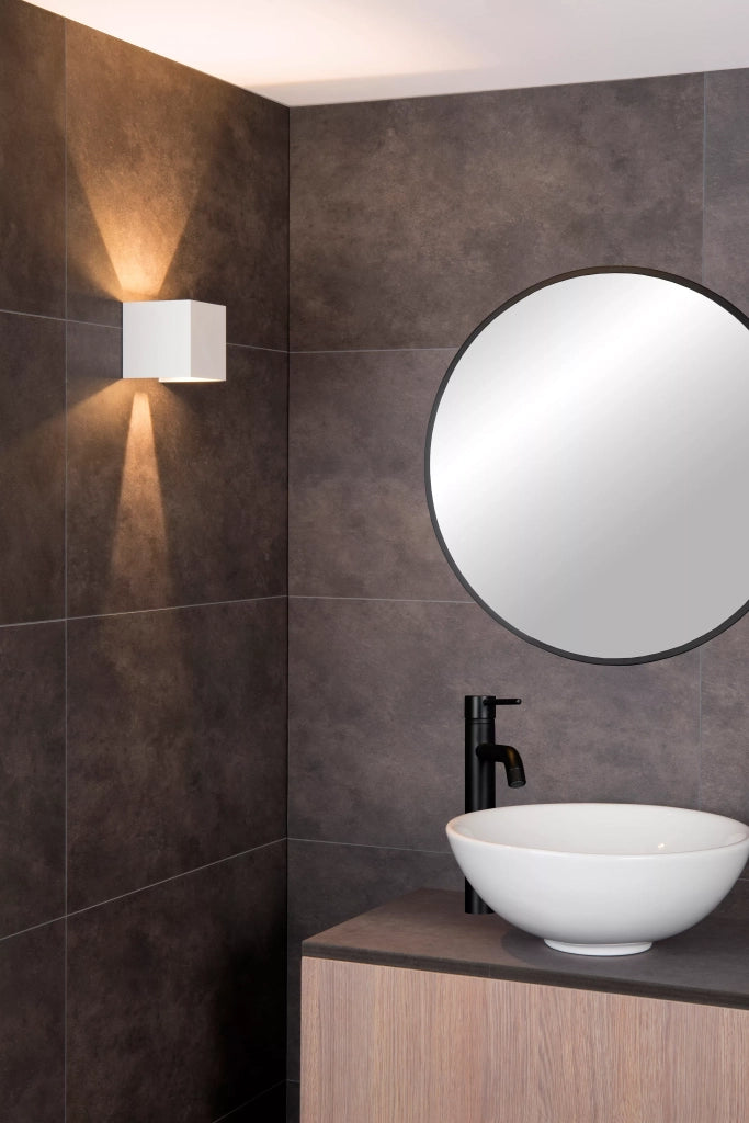 Applique bagno LED cubo bianco AXI 6W 2700K IP54 Lucide