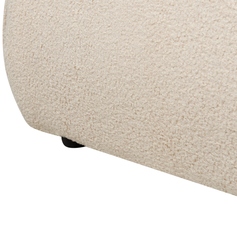 Letto matrimoniale imbottito in tessuto boucle beige chiaro 180x200 cm stile classico camera da letto