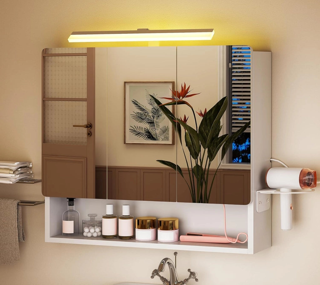 Specchio Bagno Contenitore con Luce LED e Presa Elettrica, Mobile Bagno a Specchio a 3 Ante con Gancio Asciugacapelli, 3 temperature di colore dimmerabili, Ripiani Regolabili, Bianc