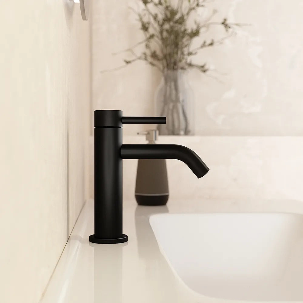 Set miscelatori: lavabo bidet senza scarico ed esterno doccia nero opaco | Bette
