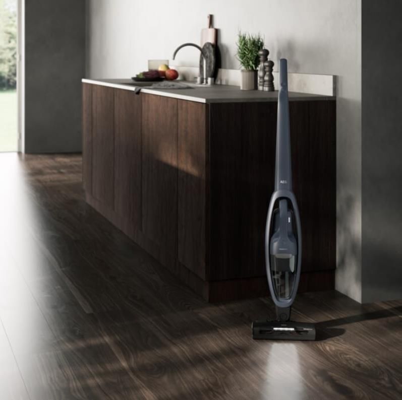 AEG AS52CB18DB Aspirapolvere a bastone Batteria Secco Senza sacchetto 0,3 L 29 W Nero 2 Ah