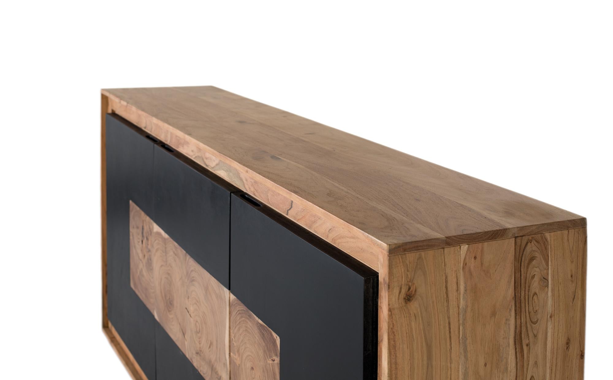 Credenza moderna in legno di mango e gambe in ferro