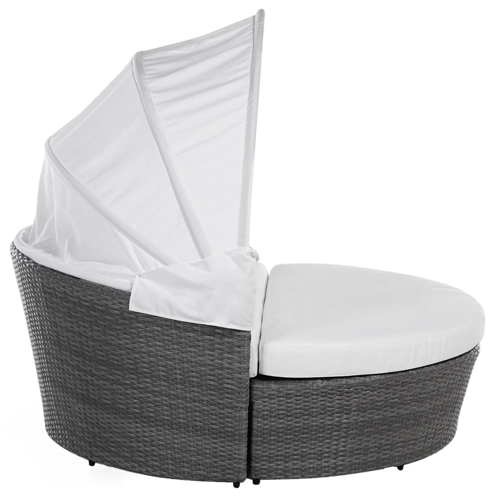 Lettino da giardino bianco e grigio finto rattan con cuscini Tavolino resistente alle intemperie