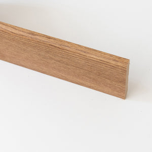 battiscopa in mdf rovere medio mm.10x70x2400 cod:ferx.2214