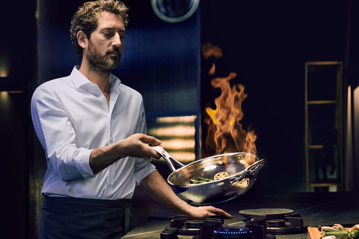 WMF Profi Resist 1756536411 Wok/padella per cottura al salto Rotondo