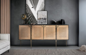 Credenza in legno e ante in rattan intrecciato con gambe in metallo