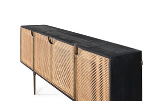 Credenza in legno e ante in rattan intrecciato con gambe in metallo