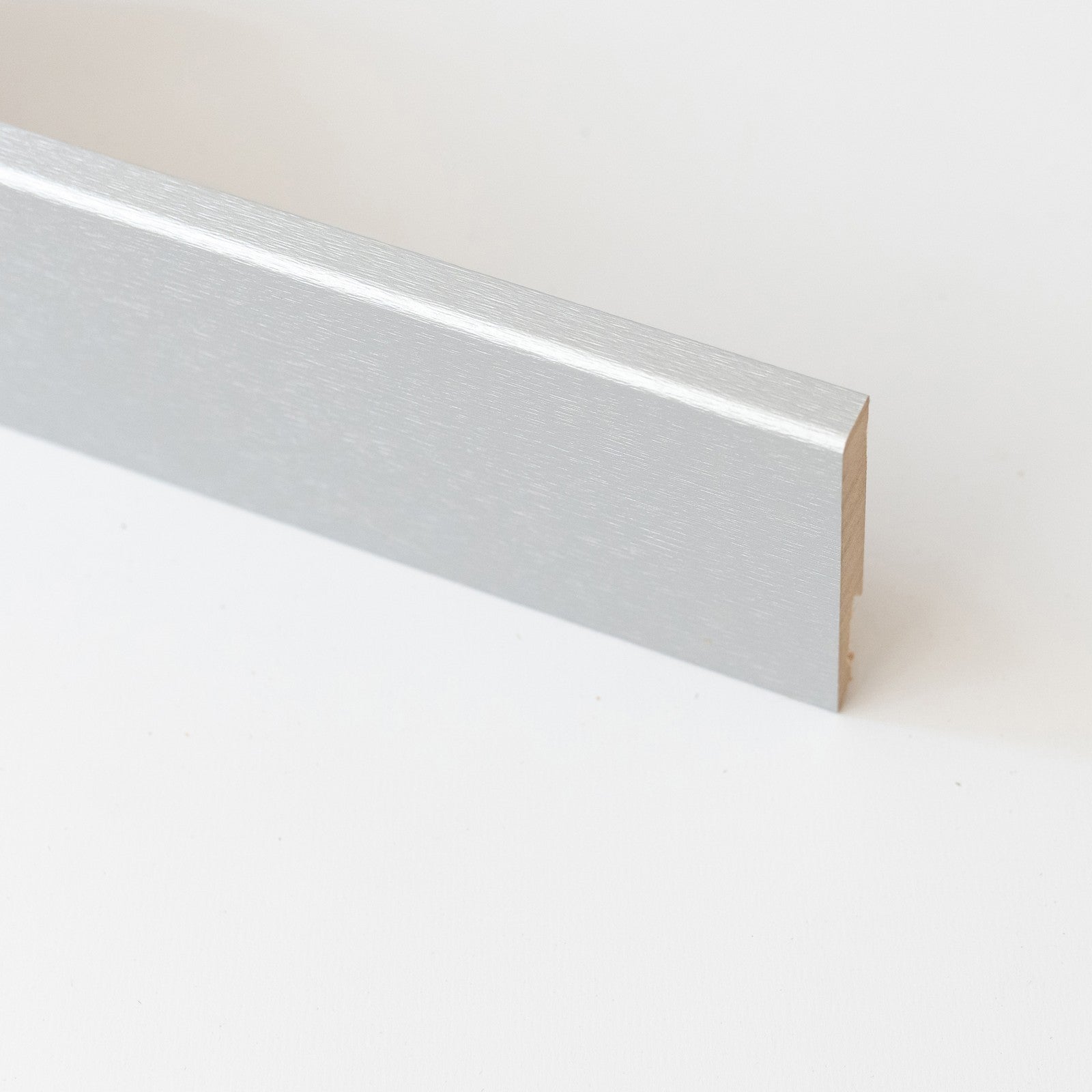 battiscopa in mdf alluminio mm.11/14x80x2400 cod:ferx.2217