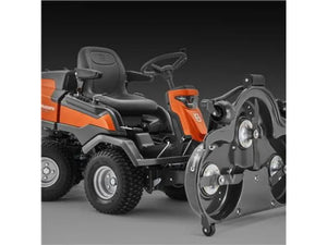 Trattorino rider Husqvarna R 214T motore bicilindrico 586cc 16Hp senza piatto di taglio