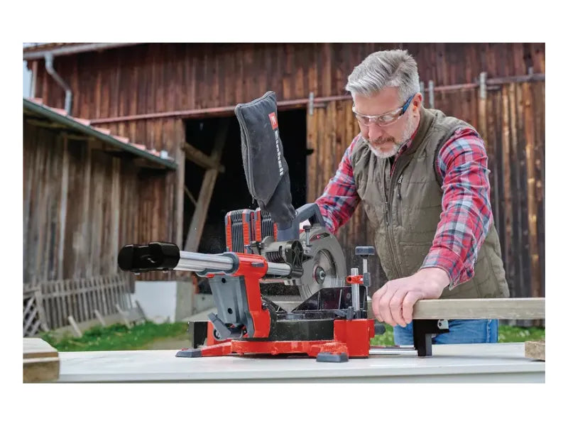 Troncatrice a batteria Einhell TE-SM 36/210 Li - Solo tagli angolari e obliqui