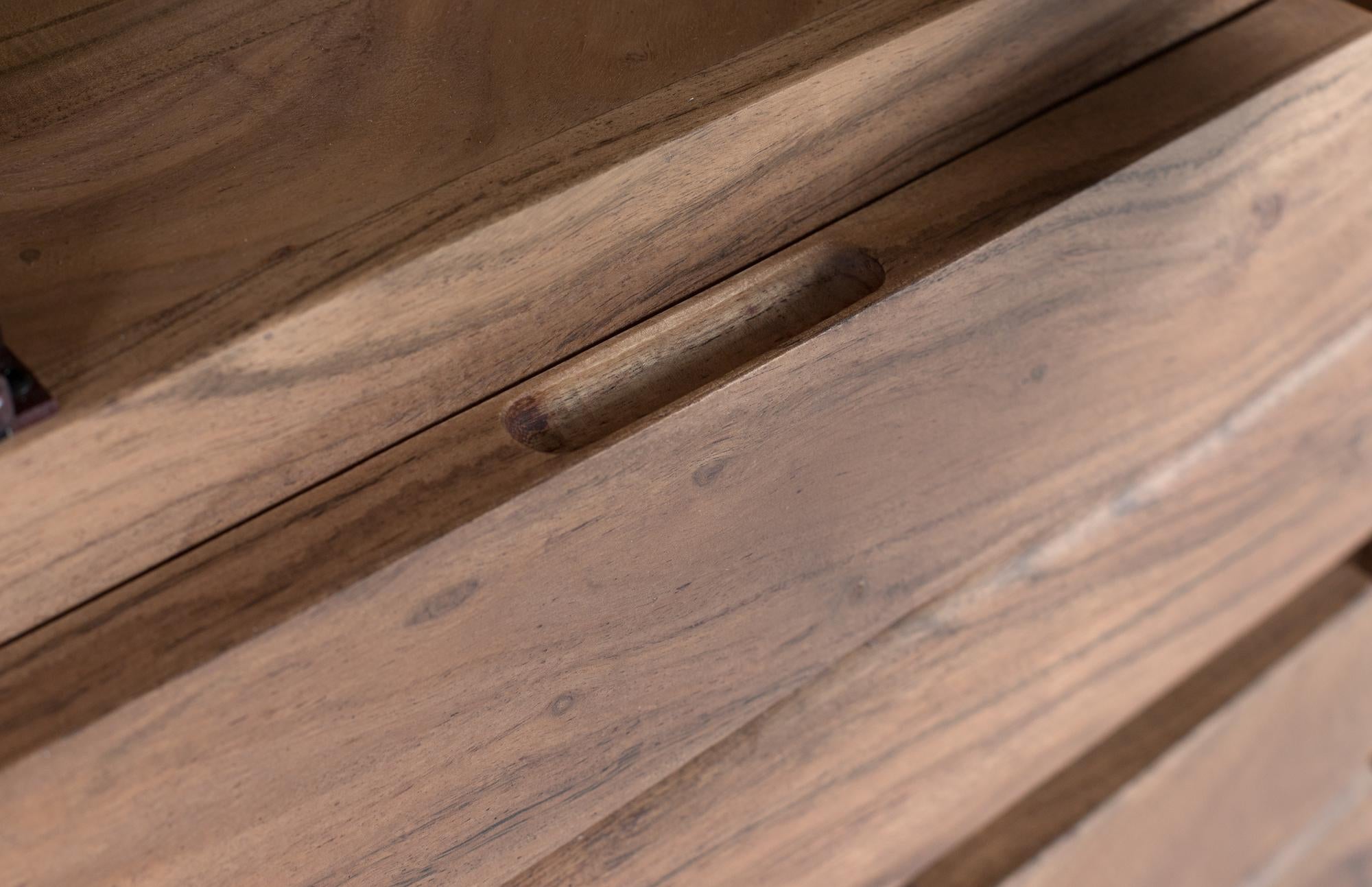 Vetrina in legno massello di acacia con vetro