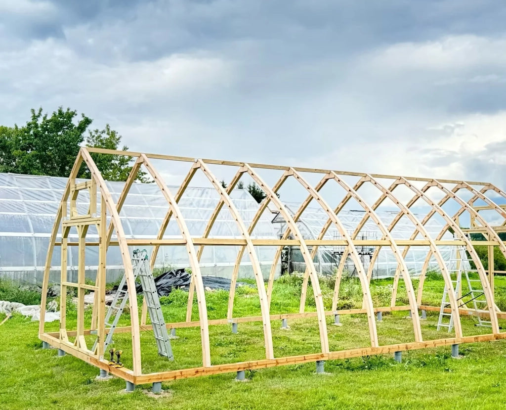 Serra da giardino Arched Wood con doppie porte 5 x 10 m (50 m²), 4 mm con rivestimento in policarbonato