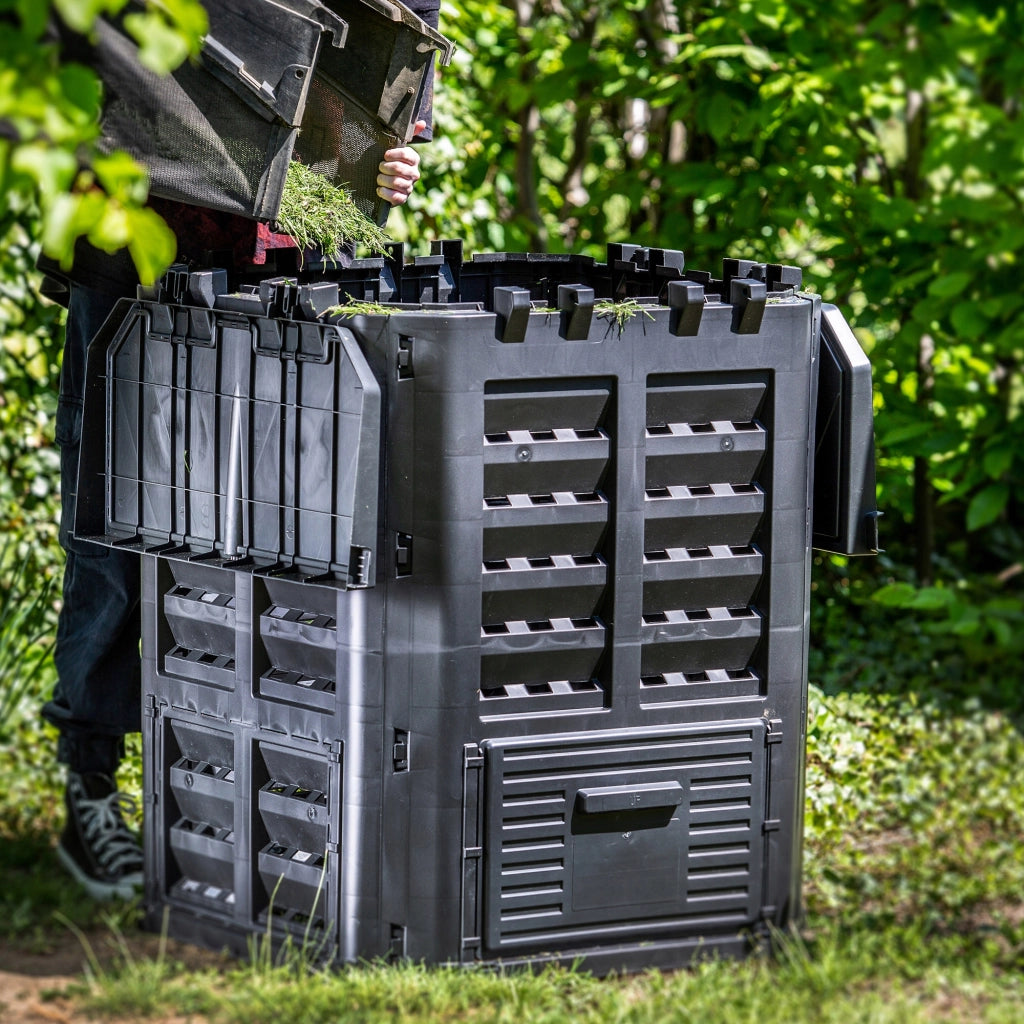 Compostiera modulare da giardino KADAX nera, resistente al gelo, serbatoio per fertilizzanti da 360 litri