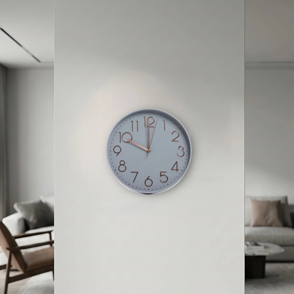 Orologio da Parete 30 cm Moderno Design Minimalista con Numeri in Rilievo e Lancette Decorative Disponibile Bianco Grigio e Nero Grigio