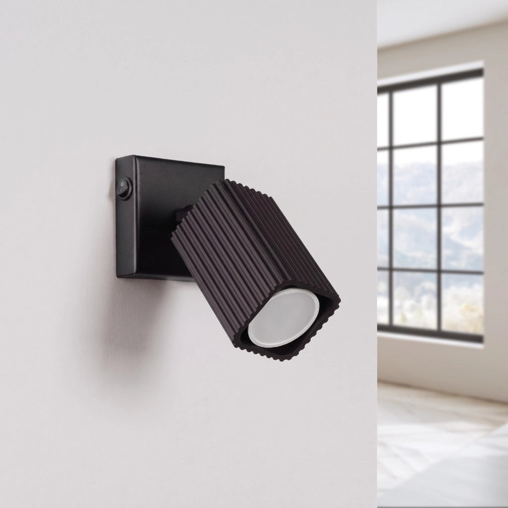 Applique RAYO nera con interruttore