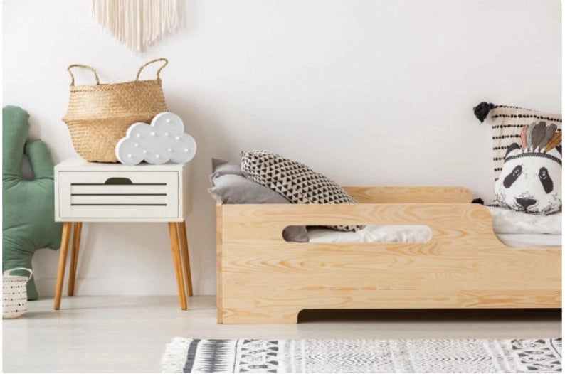 Lettino Montessori BOBBY beige 180 x 90 cm