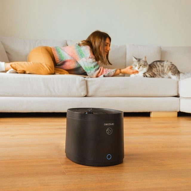 Cecotec Pumba 2500 Refresh Smart distributore di cibo e acqua per cani e gatti Plastica Nero Universale Abbeveratoio automatico per animali domestici