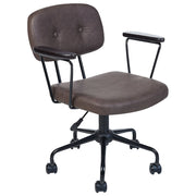 Sedia da ufficio in ecopelle marrone scuro girevole e regolabile stile moderno home office