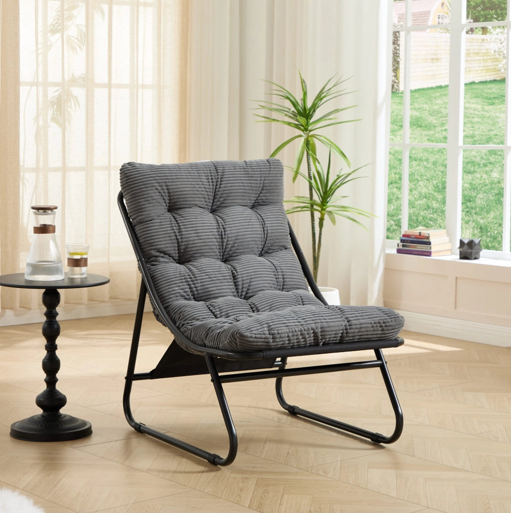 Poltrona lounge da esterno con pouf in acciaio; cuscino grigio