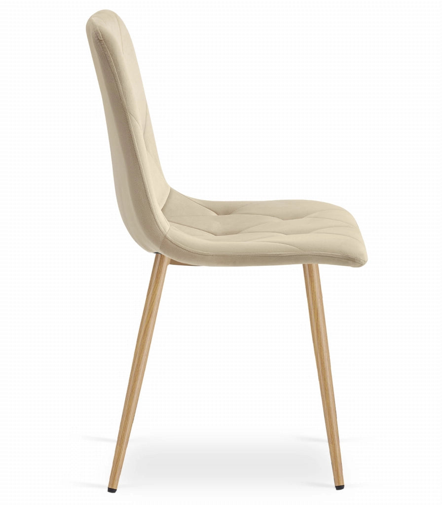 Sedia Valora TYRA in velluto beige chiaro con gambe color legno